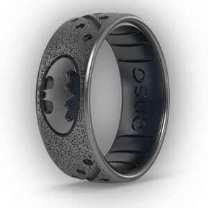 NWT Enso The Batman - Platinum/Black Pearl Ring